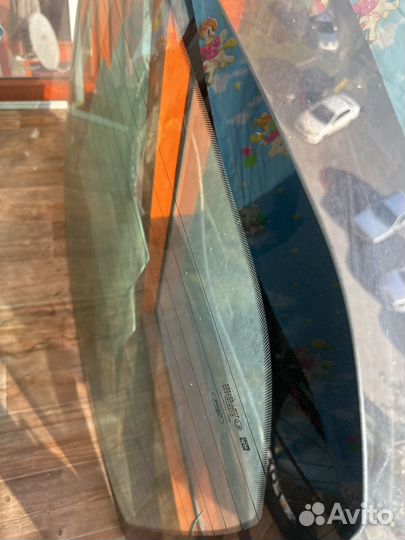 Стекло заднее на форд фокус 3