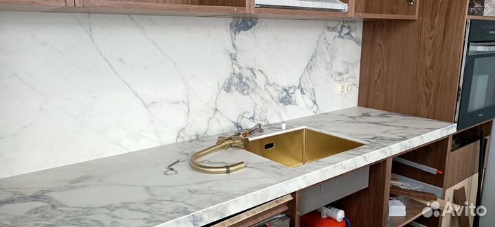 Столешница из кварцевого агломерата