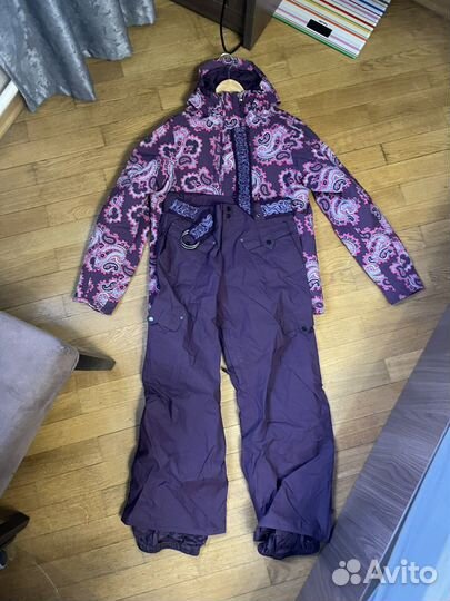 Костюм горнолыжный burton