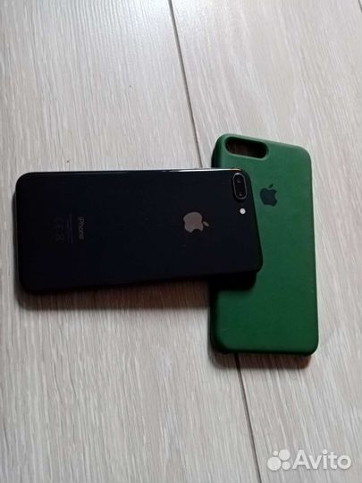 Телефон iPhone 8 plus