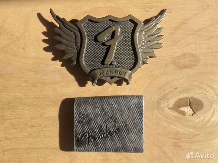 Пряжки Fender