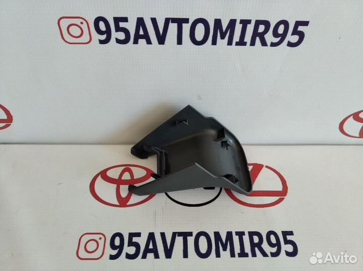 Заглушка крепления сиденья Lexus GX470