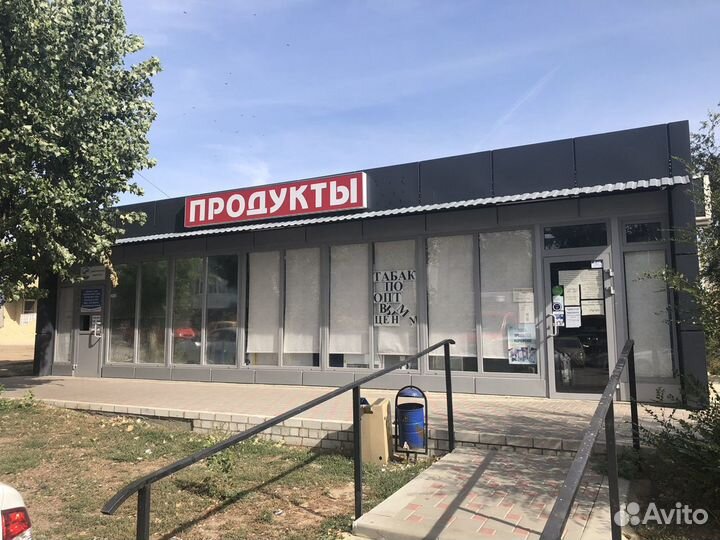 Продавец в продуктовый магазин