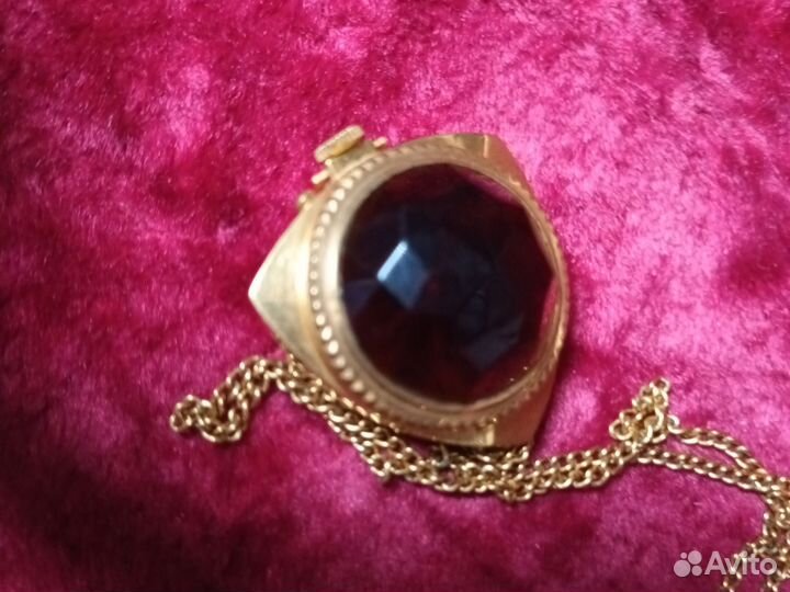 Часы СССР кулон