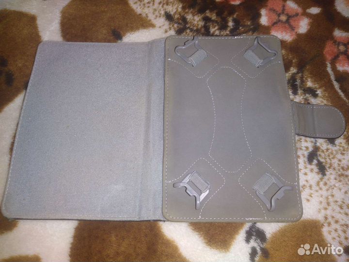 Универсальный чехол для 7 дюймовых планшетов