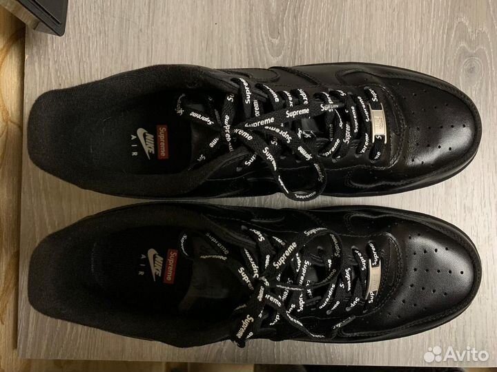 Nike air force supreme