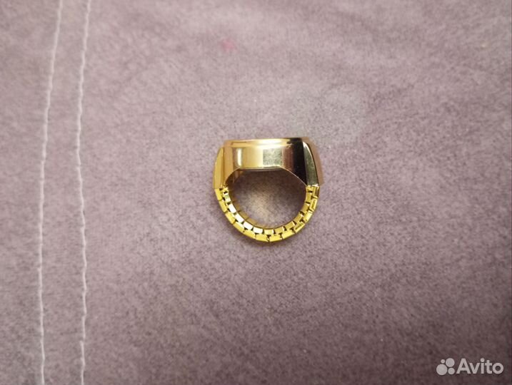 Часы на палец