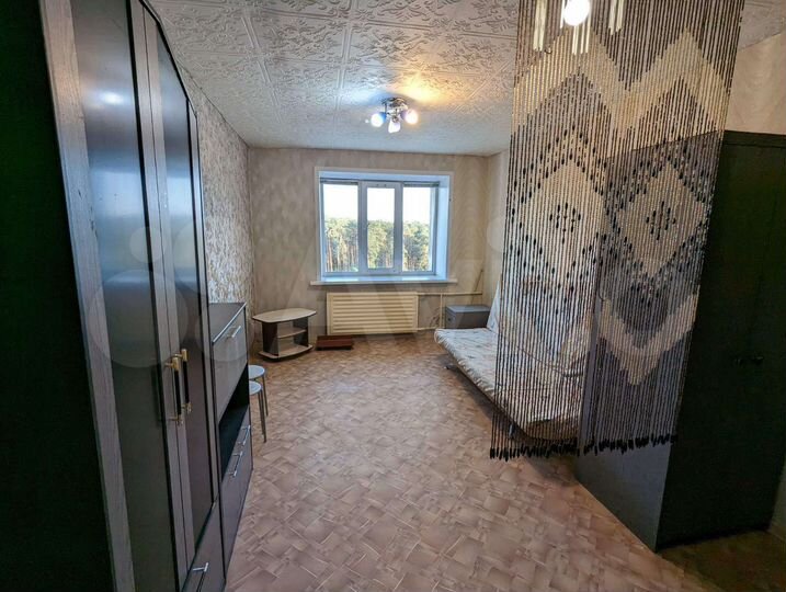 Комната 17 м² в 4-к., 8/9 эт.