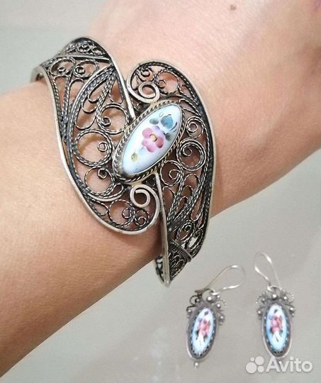 Комплект скань, финифть