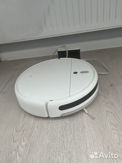 Робот-пылесос Xiaomi Mi Robot Vacuum Mop белый