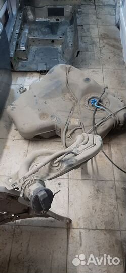 Задняя правая четверть на golf 6