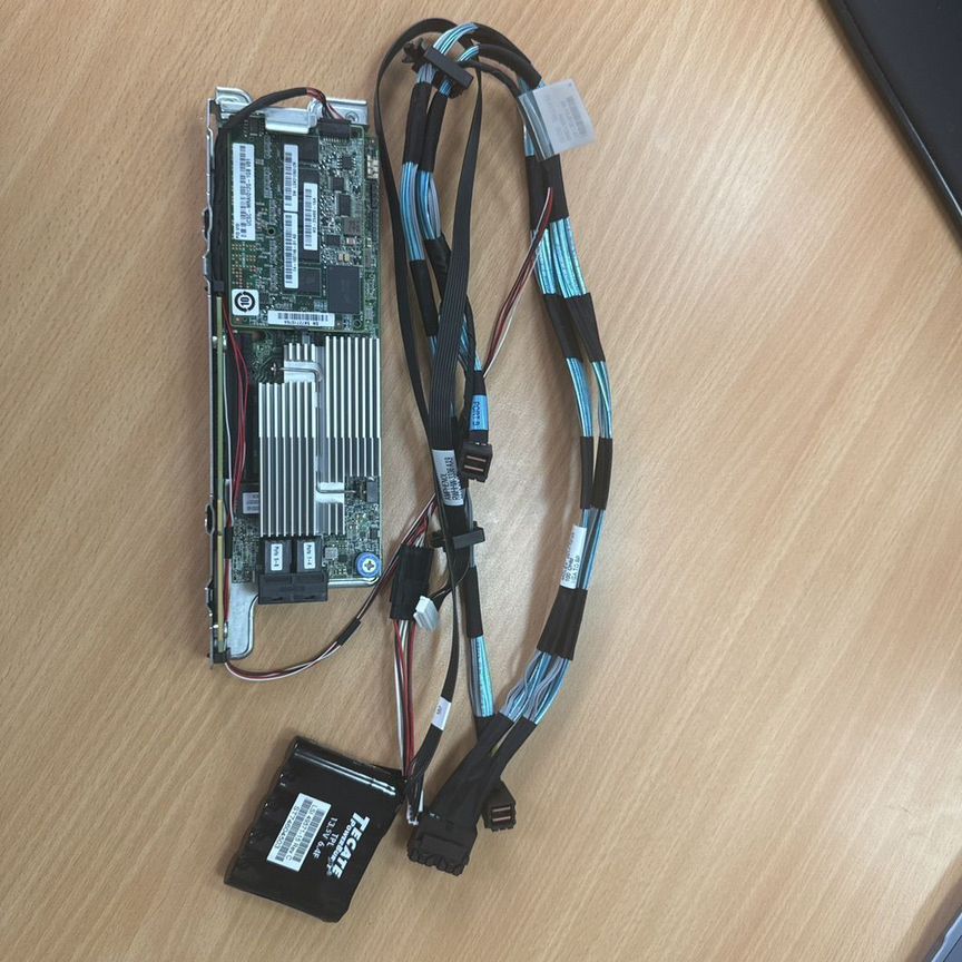 [RAID-КОНТРОЛЛЕР] Cisco M4, Ucsc-Mraid12g-1gb Raid-Контроллер