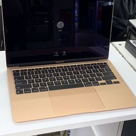 На Запчасть MacBook Air 13 M1 (2020)