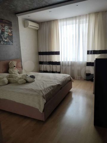 3-к. квартира, 93 м², 9/9 эт.