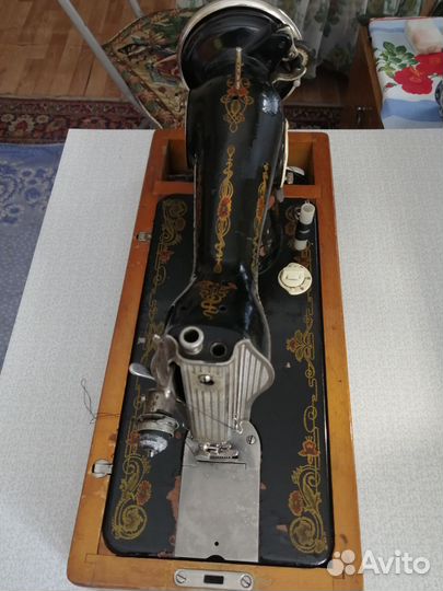 Швейная машинка подольская ручная