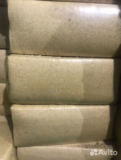 Сено и Опилки в тюках