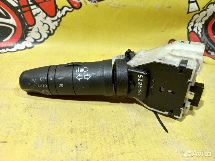 Подрулевой переключатель света передний левый