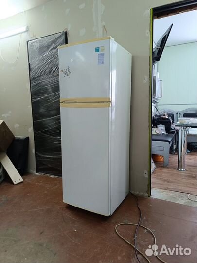 Холодильник Daewoo NoFrost. Помогу доставить