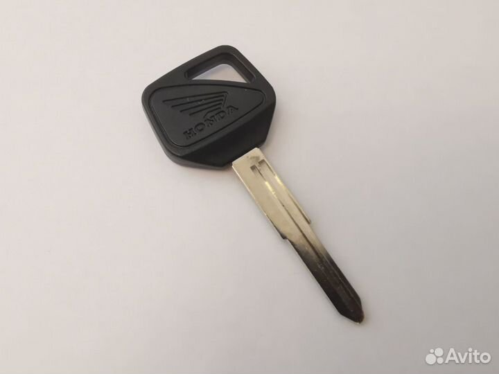 Ключи мото Honda с чипом hiss 3 вида