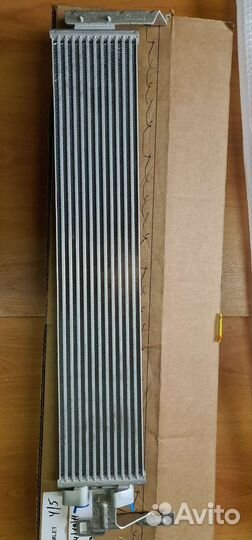Новый, оригинал. масляный радиатор кп Teramont