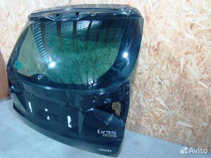Hyundai ix35 Дверь багажника со стеклом