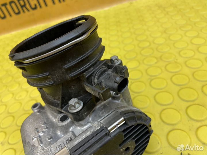 Заслонка дроссельная Mercedes-Benz S212 OM642.852