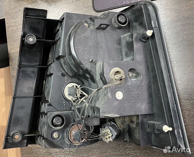 Задний правый и левый фонарь rangerover sport l320