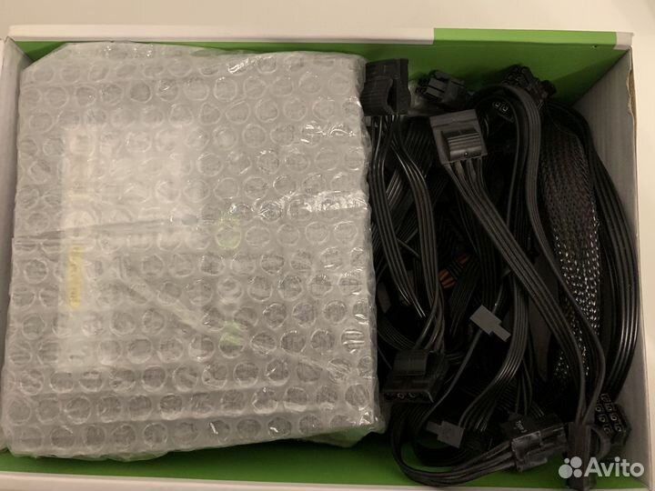 Блок питания Corsair CX600M