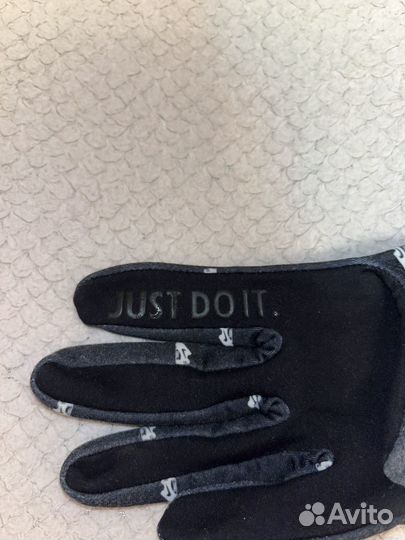 Перчатки nike