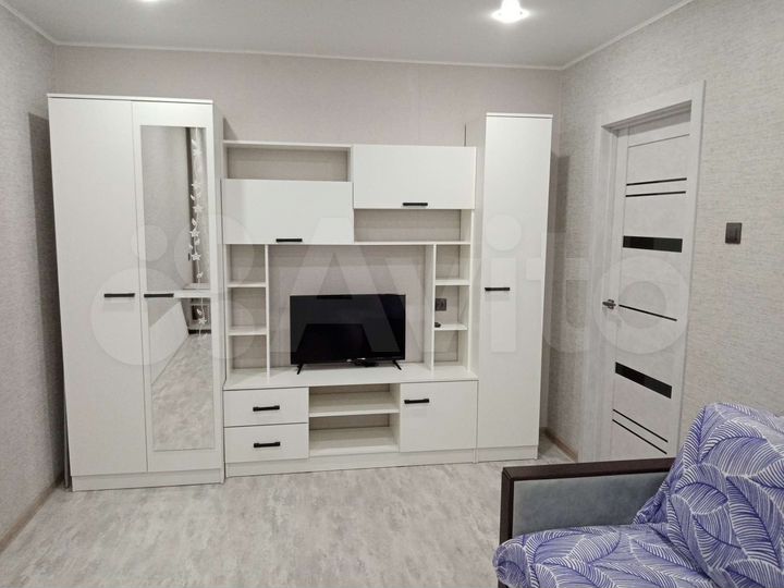 2-к. квартира, 53 м², 4/10 эт.