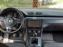 Volkswagen Passat 1.4 AMT, 2012, 192 000 км, с пробегом, цена 950 000 руб.