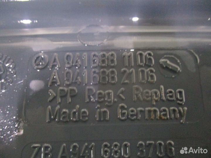 Накладка Mercedes-Benz A9416881106