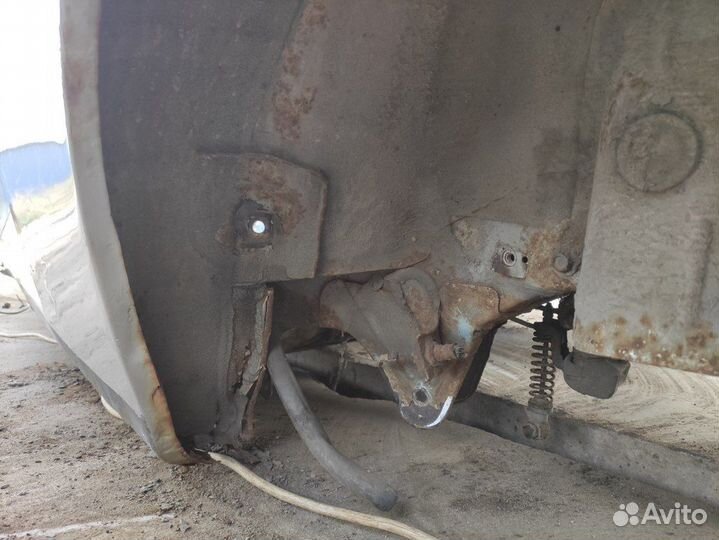 Крыло заднее левое Nissan Micra k11 K11