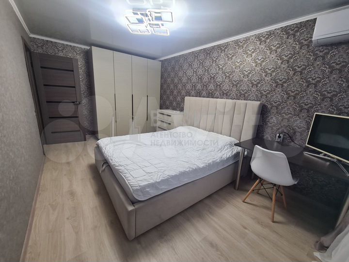 2-к. квартира, 42,8 м², 2/5 эт.