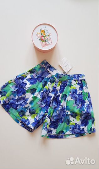 Новые хлопковые шорты на девочку 110/116