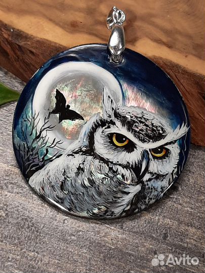 Кулон перламутровый 