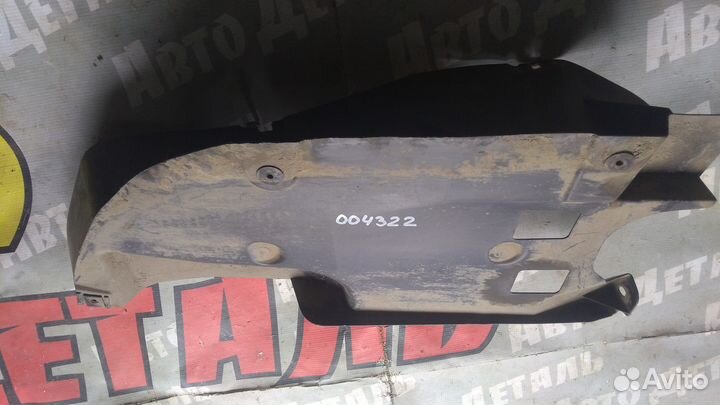 Пыльник заднего бампера правый Lexus LX570 LX470D