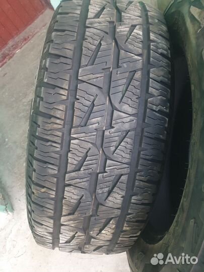 Bridgestone Desert Dueler 285/60 R18