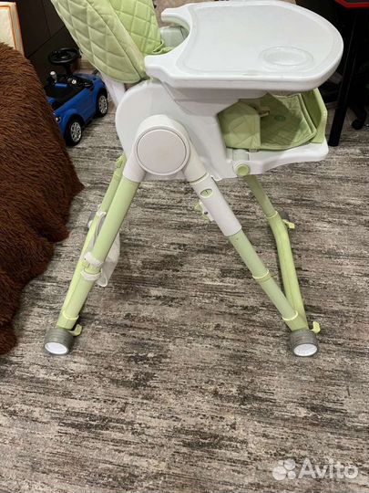 Стульчик для кормления happy baby