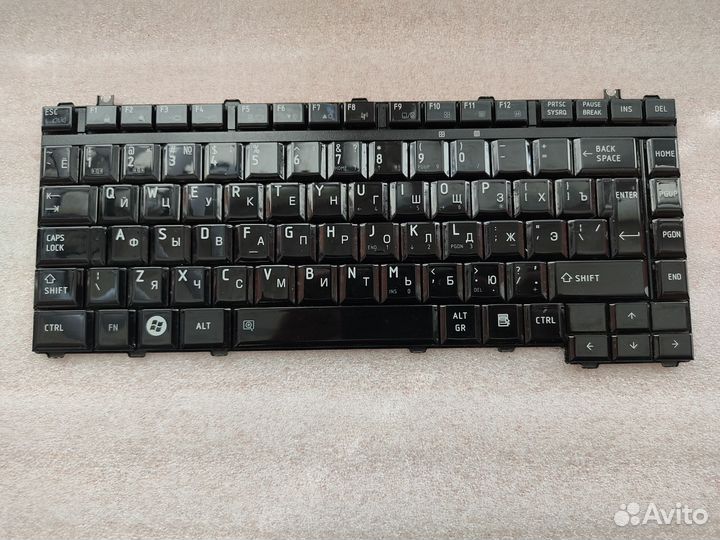 Клава для ноута Toshiba Satellite A300 неисправная