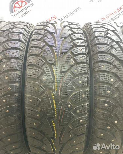 Hankook Winter I'Pike 215/65 R17 97Q