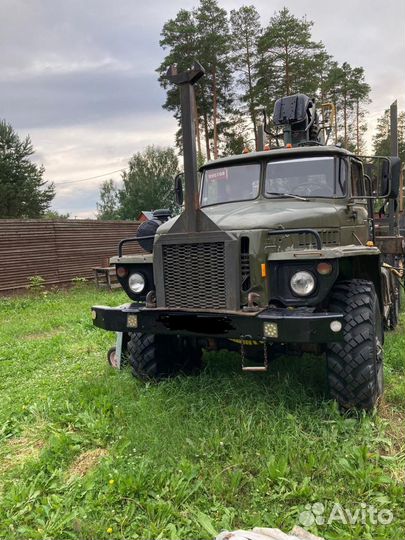 Урал 4320 с КМУ, 1990