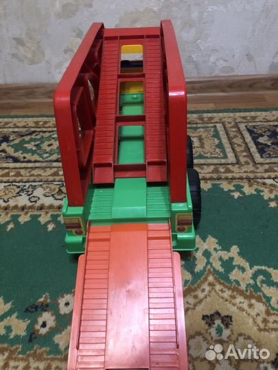 Игрушечный эвакуатор