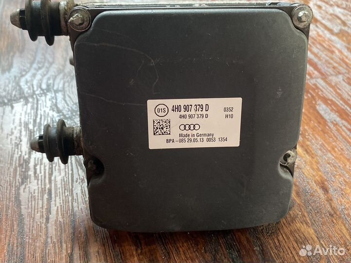 Блок abs audi a8 d4