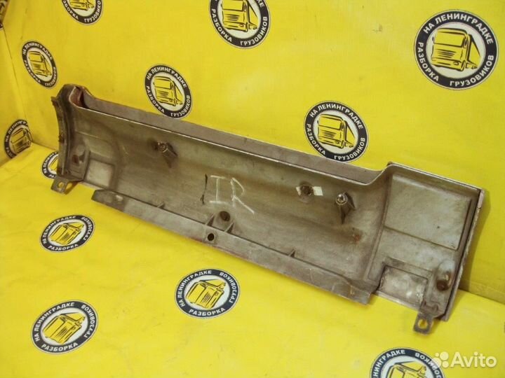 Угол кабины правый 8142408 iveco, EuroTech, EuroSt