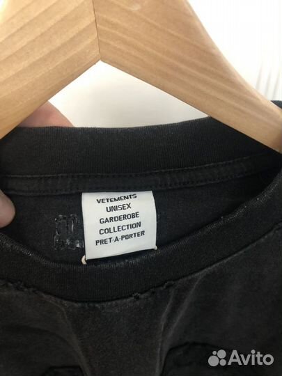 Футболка vetements