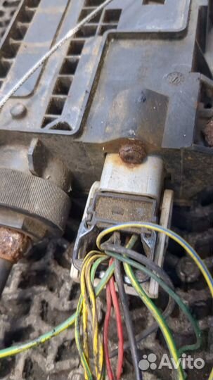 Электропривод ручного тормоза Land Rover Range Rov