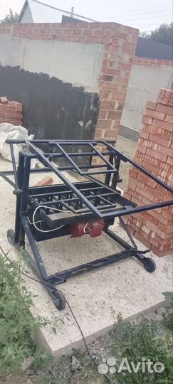 Станок для шлакоблоков