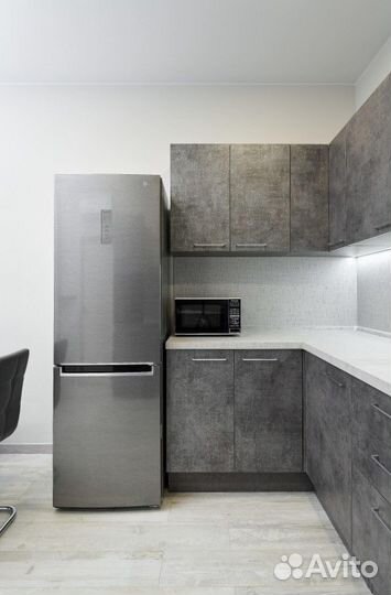 Угловая кухня на заказ. Производство