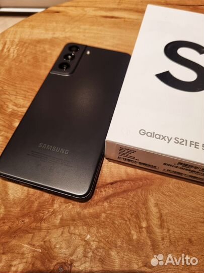 Samsung Galaxy S21 FE 5G, 8/256 ГБ